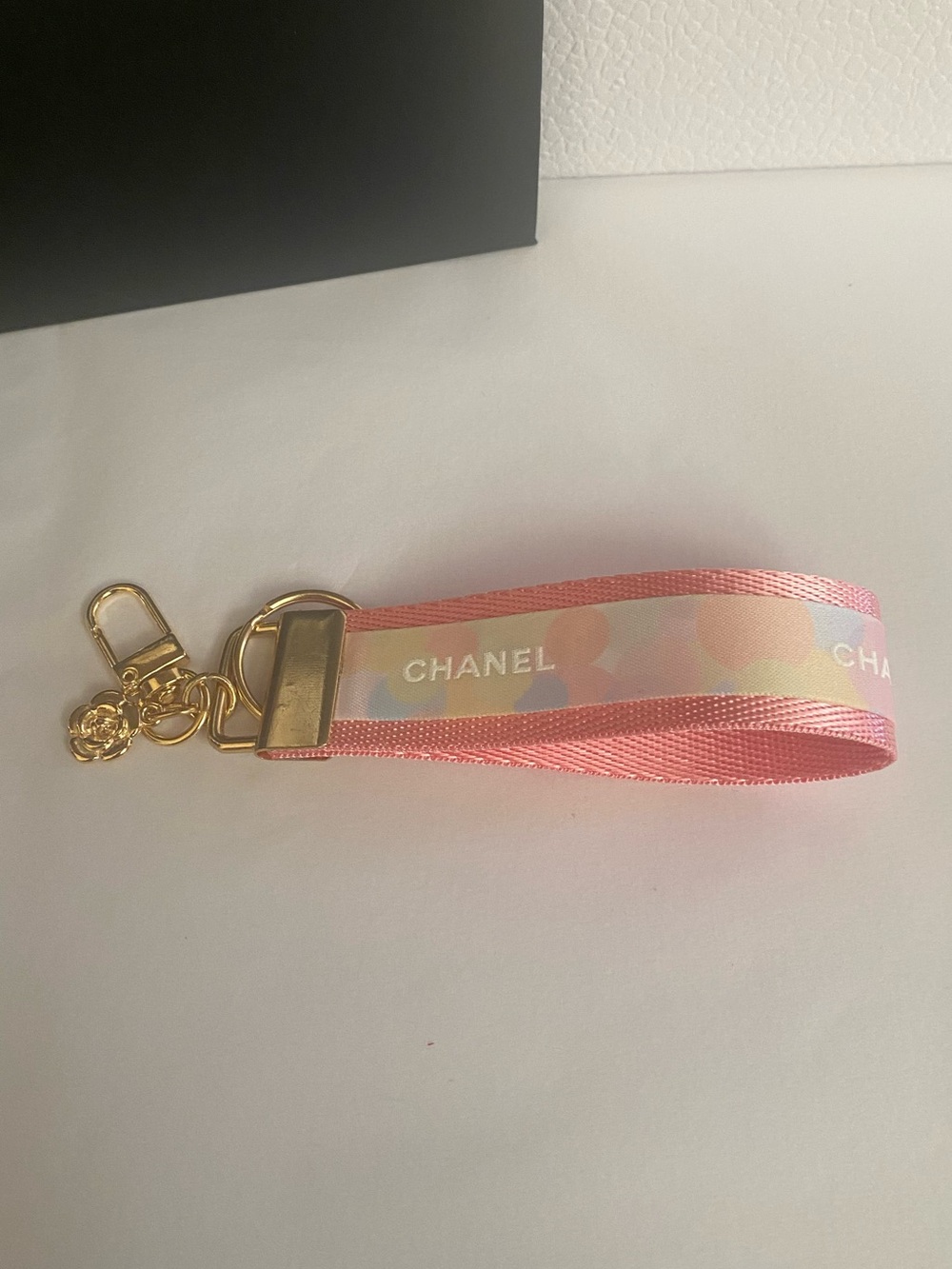 CHANEL Bubble Ribbon Pink Keychain